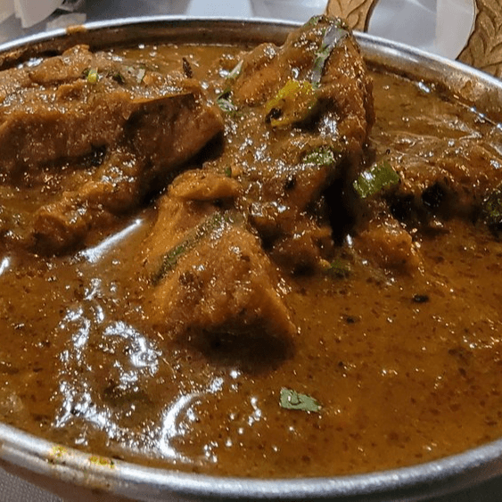 Everest Chicken Curry