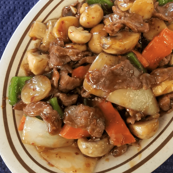 Beef in Garlic Sauce Combo