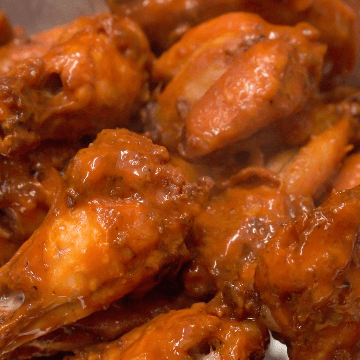 Delicious Buffalo Wings: A Must-Try!
