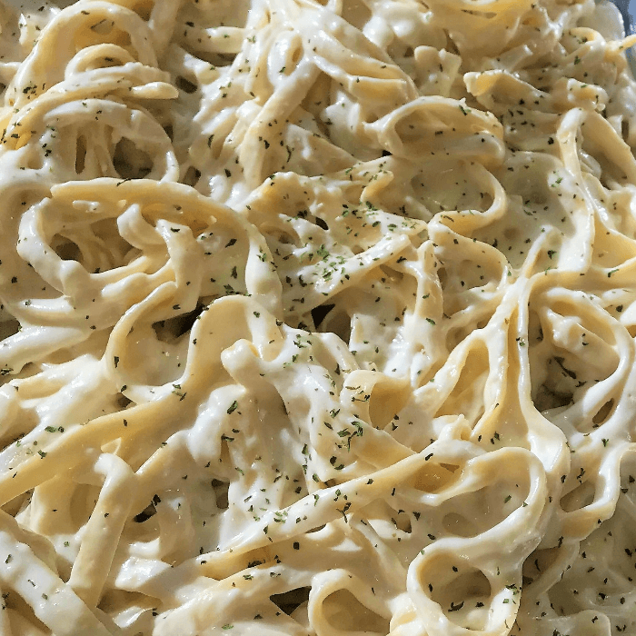 Fettuccine Alfredo (Half Pan)