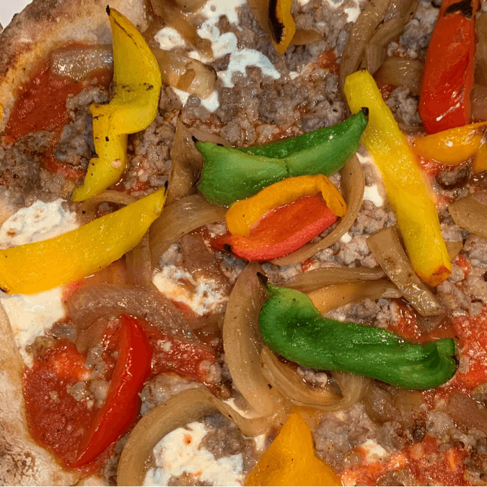 SAUSAGE, ONIONS & PEPPERS PIZZA