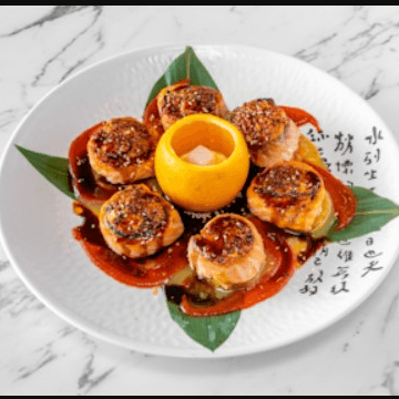 Delicious Unagi Creations and Sushi Rolls