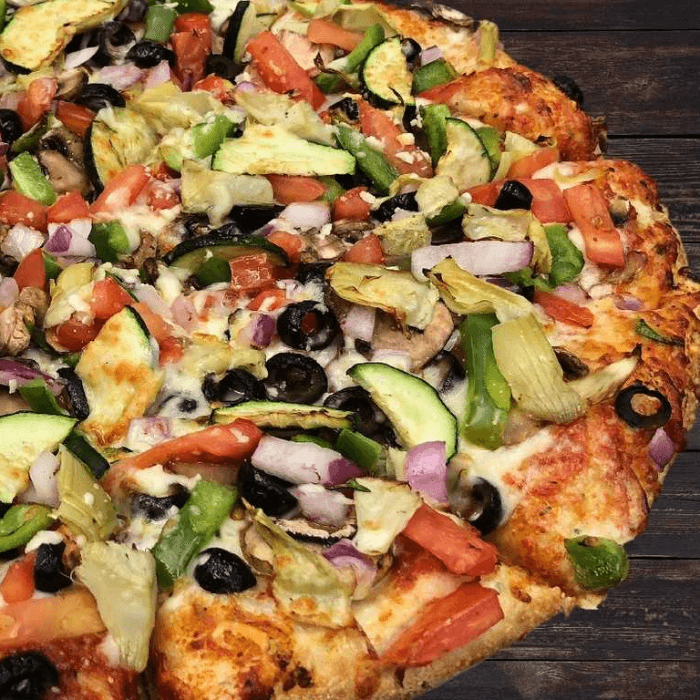 Veggie Deluxe Pizza (Medium)