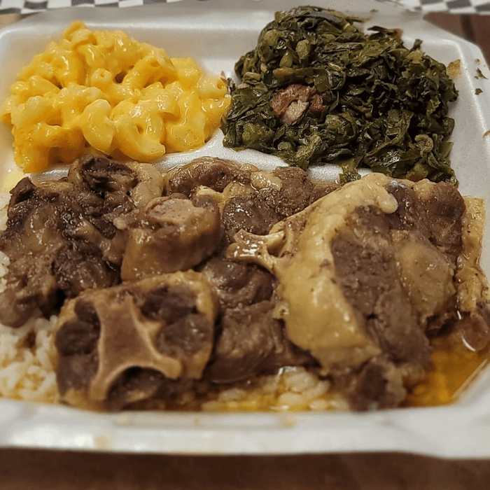 Oxtails & Rice Dinner 