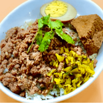 A16. Minced Pork over Rice 肉燥飯