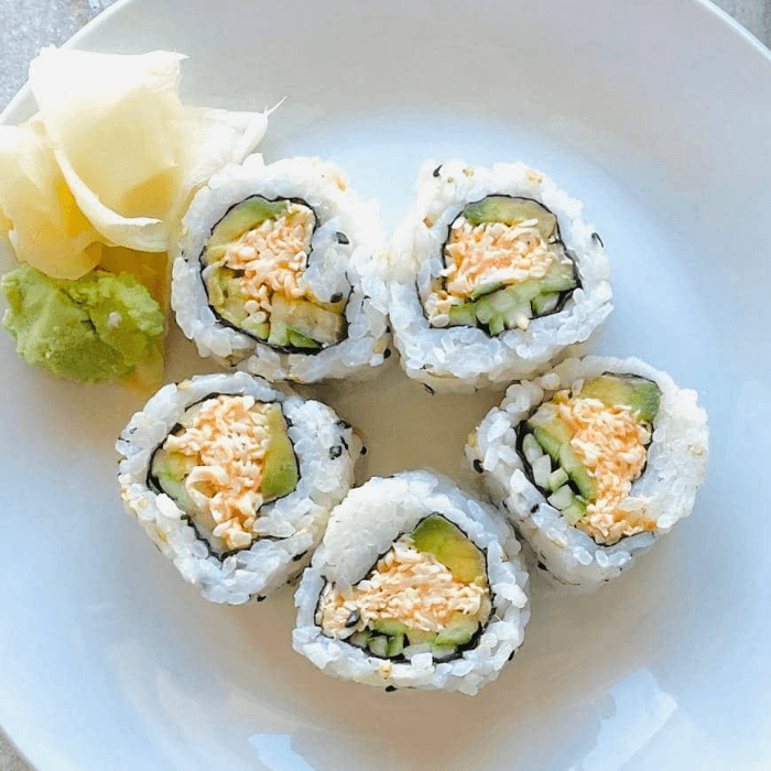 Spicy Crab Roll with Avocado
