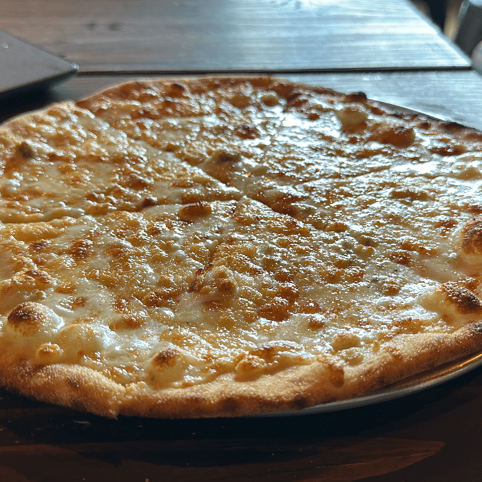 Quartto Formaggio (White) Pizza (Large).