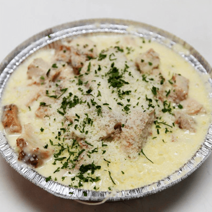 Meat Lovers Pizza: A Carnivore's Delight