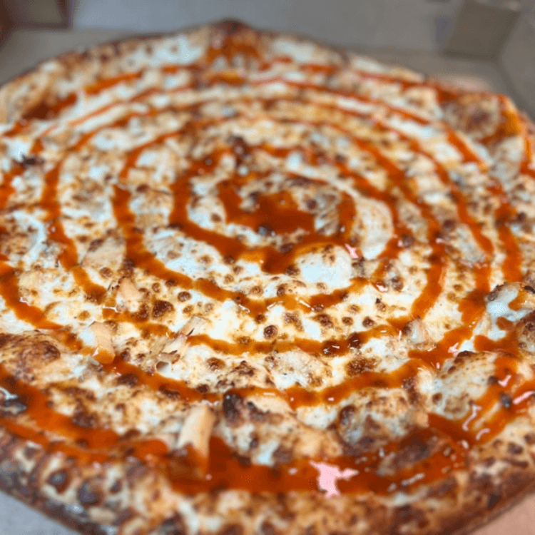 Buffalo Chicken Pizza (Medium 14")