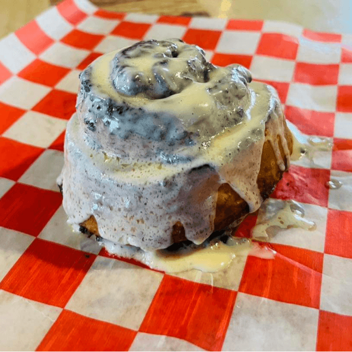 Cinnamon Roll.