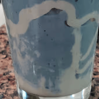 Beauty and the Bee (Blue Smoothie) 16 oz