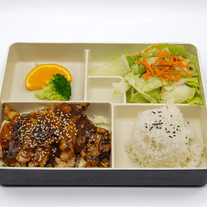 Delicious Prawns: Japanese and Seafood Specialties