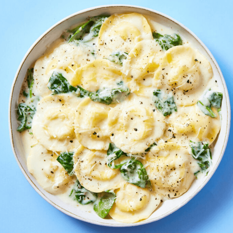 Cheese or Spinach Ravioli with Cream Sauce