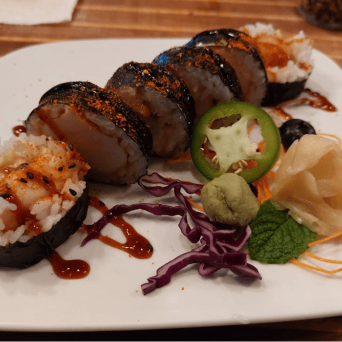 Spicy Scallop Maki.