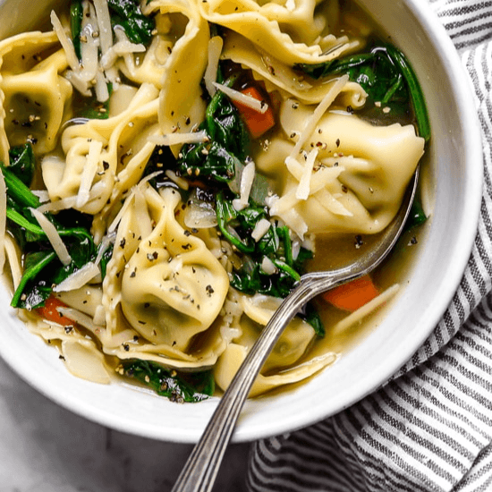 Tortellini with Spinach Lunch Soup