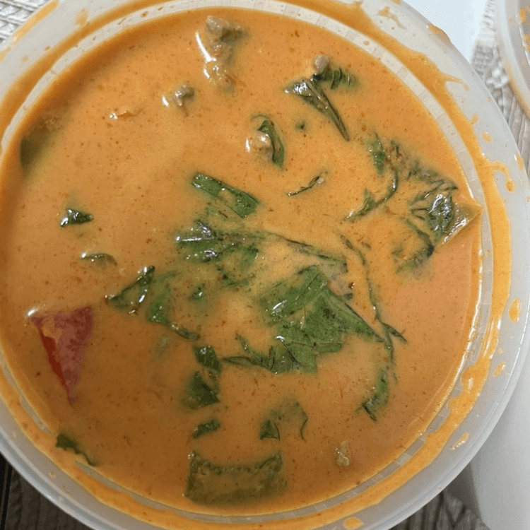 Kang Phed (Red Curry)