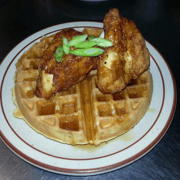 Classic Chicken and Waffles: A Diner Favorite