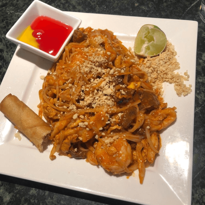 Pad Thai Noodles (Lunch)
