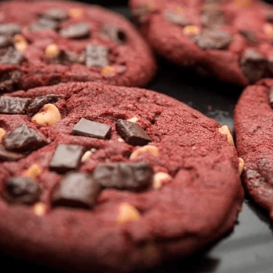 Red Velvet Cookie.