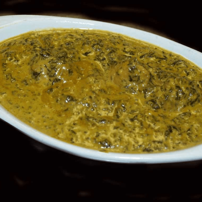 Palak Chicken Curry