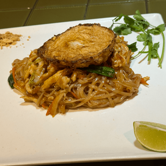 Chicken Pad Thai or Lo Mein