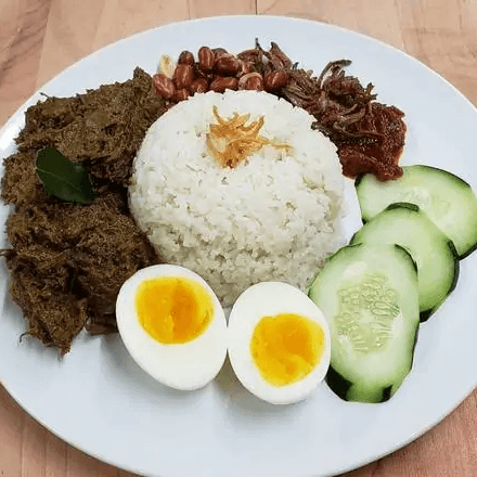 Lemak Rice with Beef Rendang