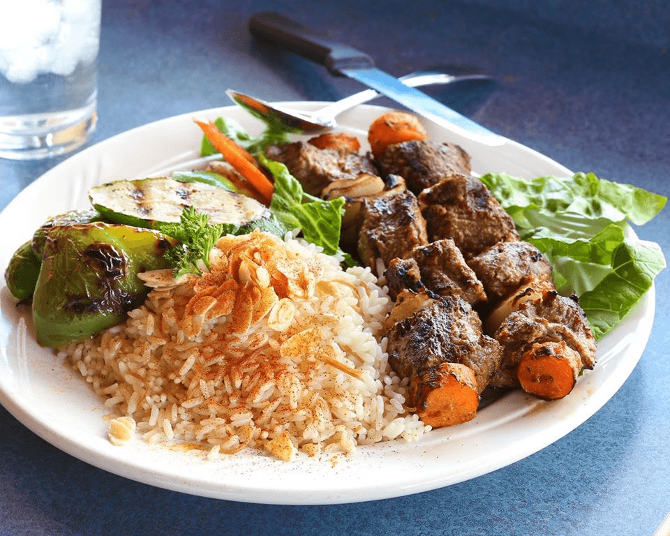 Convenient Takeout Options for Mediterranean Cravings