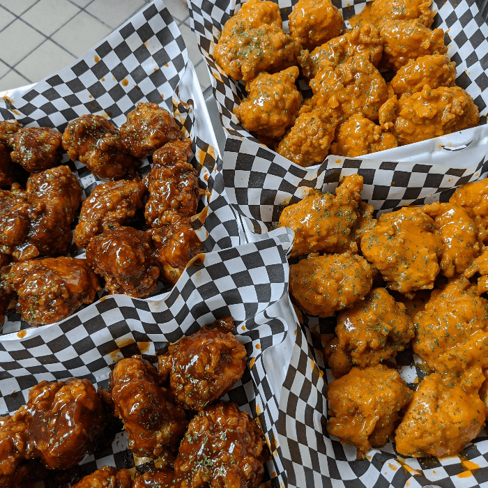 Fry Daddys Best wings in Dallas