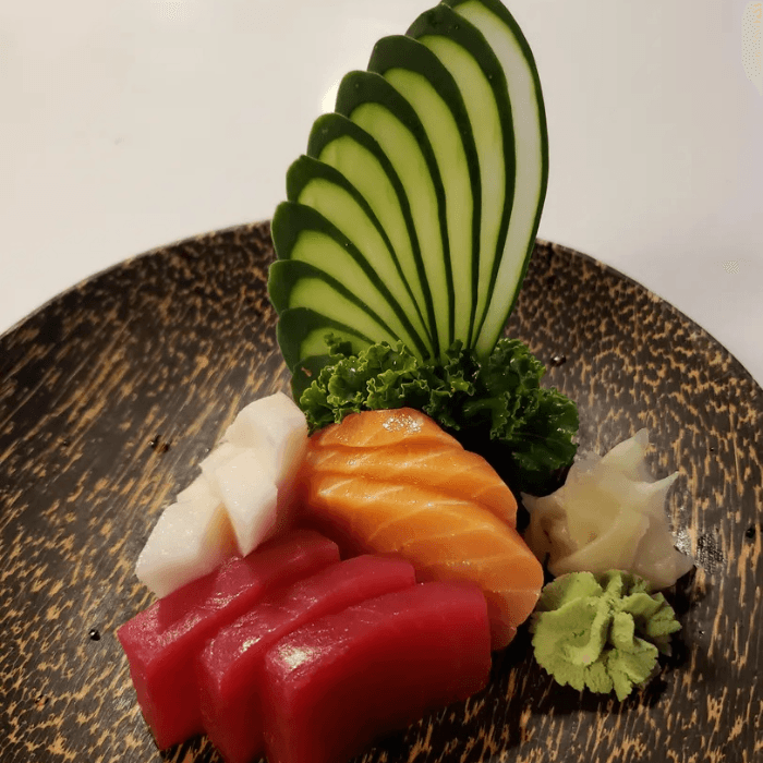 Sashimi Appetizer (Not with Sushi Rice Ball)