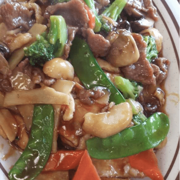 Moo Goo Gai Pain (QT).