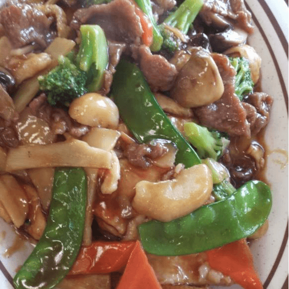 Moo Goo Gai Pain (QT)