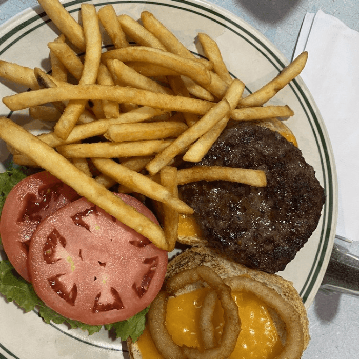 Juicy American Burgers: Classic and Gourmet Options