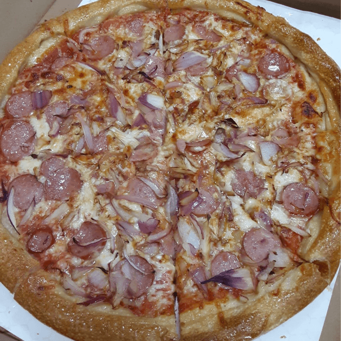 Calabresa Pizza (Large 16")