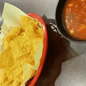Chips & Salsa.
