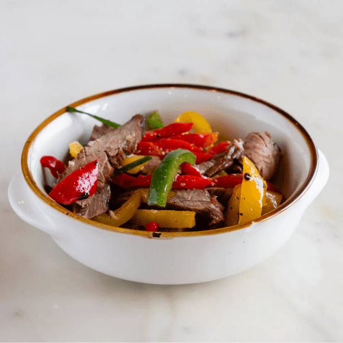 London Broil and Peppers with Ginger Vinaigrette Salad Lb