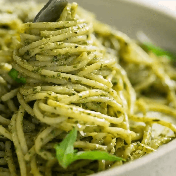 Pesto Sauce Pasta (Regular)