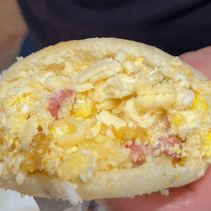 Huevo con Salchicha.