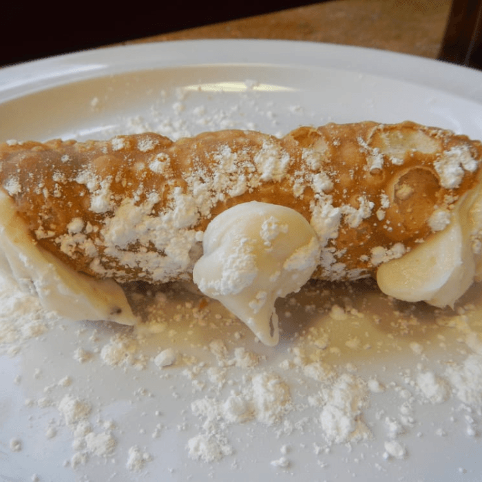 Cannoli