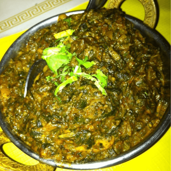 Mushroom Saag.