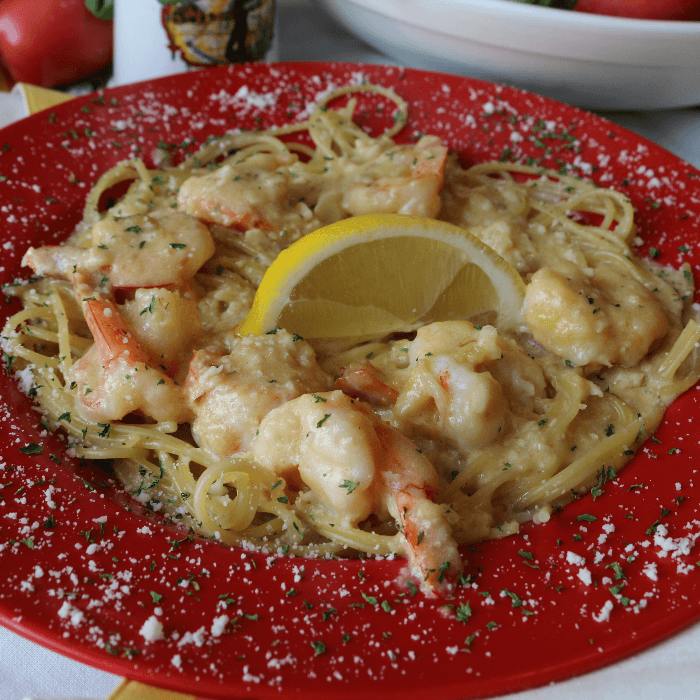 Shrimp Scampi Over Pasta (CATERING)