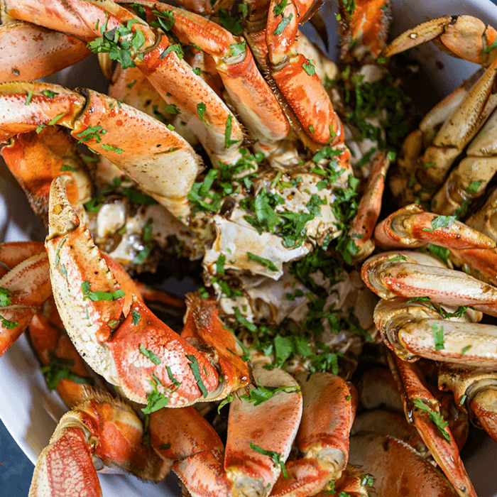 1 lb. Dungeness Crab Legs Platter