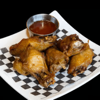 Peek Gai Tod (Crispy Chicken Wings).