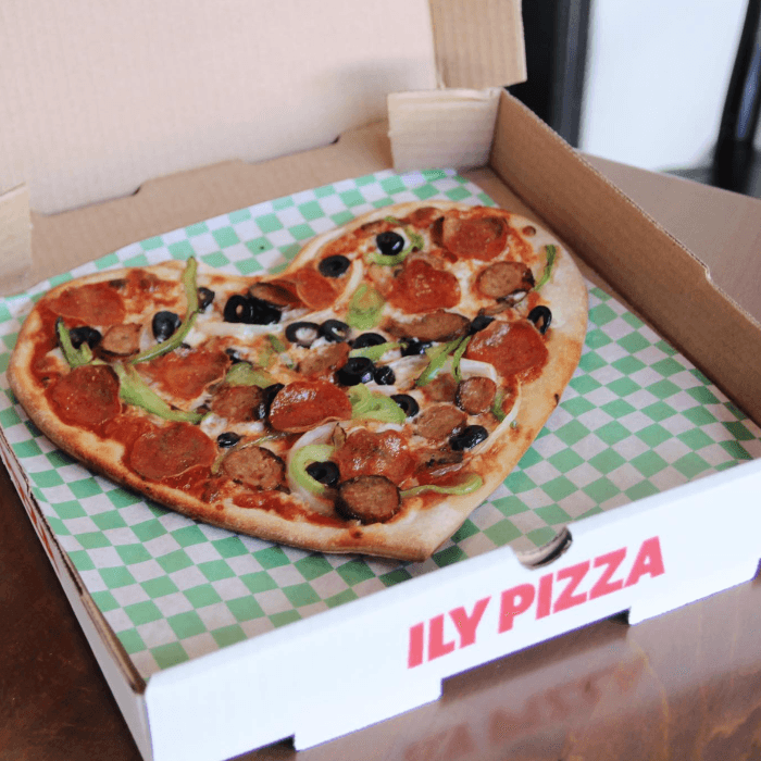 Build your own heart shaped 12" pizza