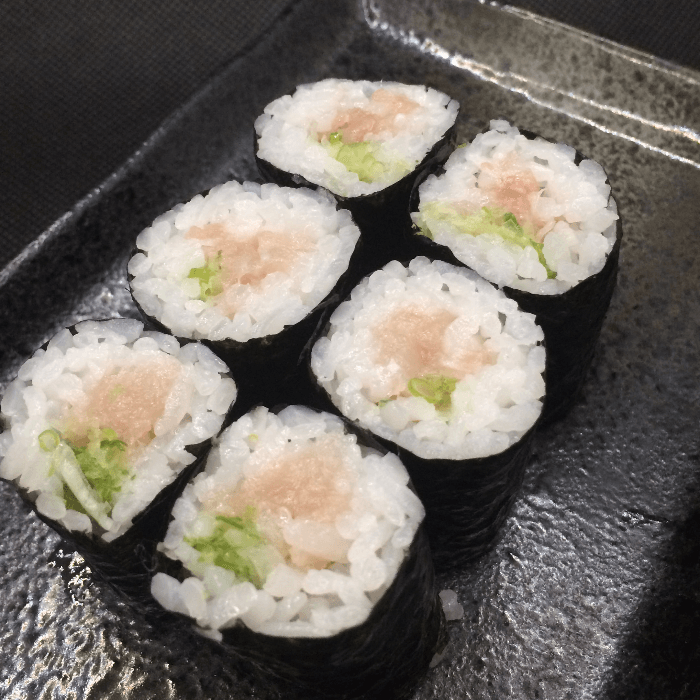 Hamachi Maki