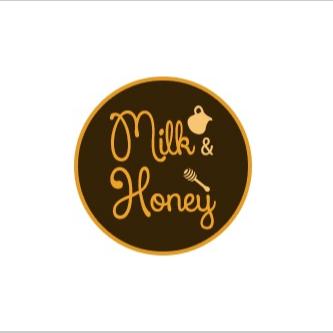 N21. Sausage Chow Mein 迦南香腸炒麵.