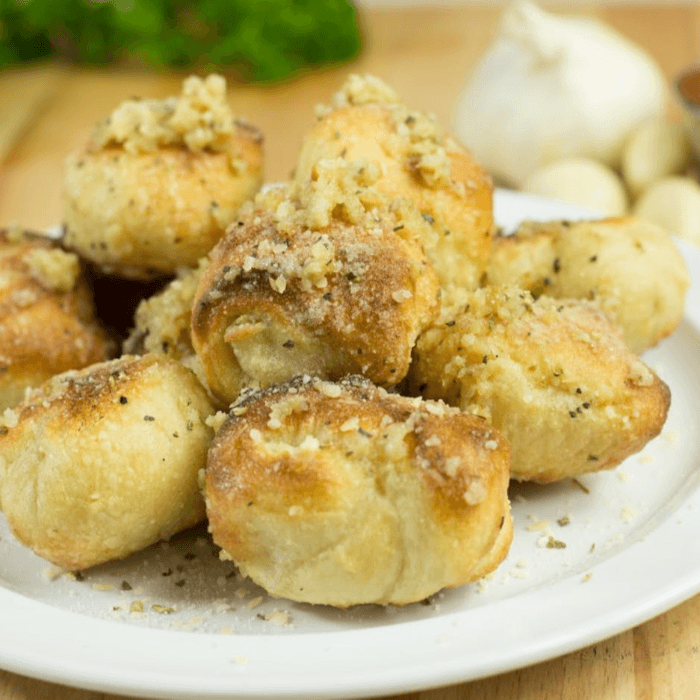 Garlic Knots