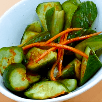 A02. Spicy Cucumbers 麻辣黃瓜.