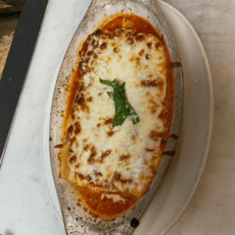 Big Tray Meat Lasagna.