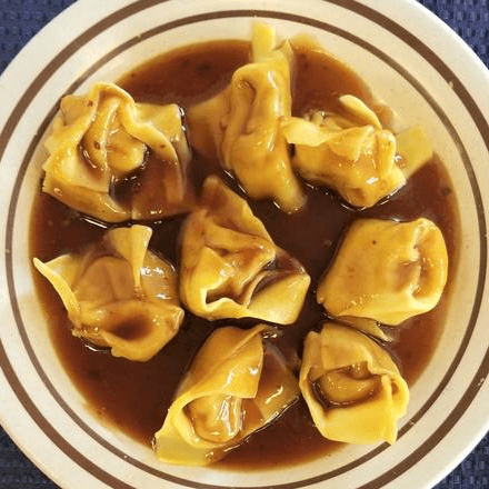 Wontons in Garlic Sauce (8).