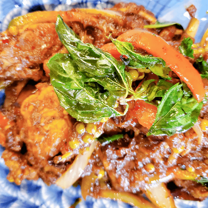 F8. Flounder Pad Prik Thai Sod * * *.